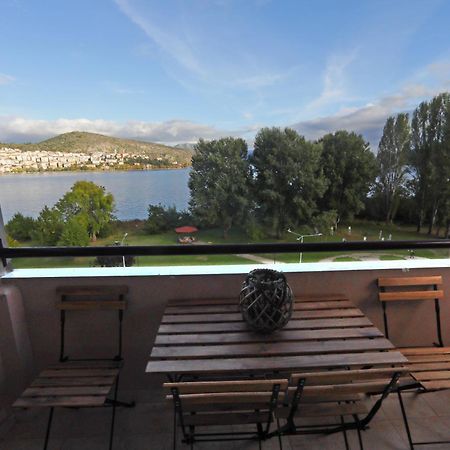 Swan Lake Front Apartment Kastoria Bagian luar foto